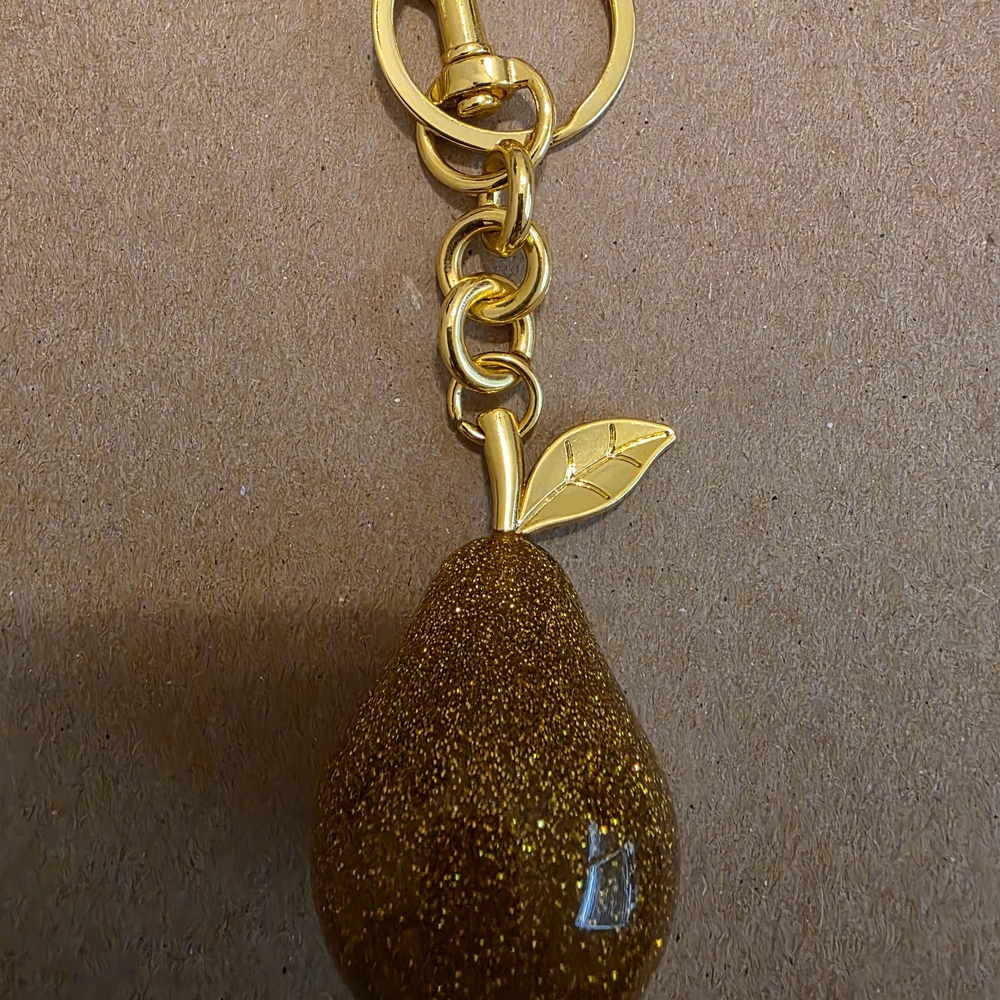Gold Glitter Pear Keychain - Picture 3 of 5